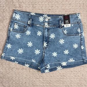 Size 21 Juniors Corset Waist Denim Daisy Shorts